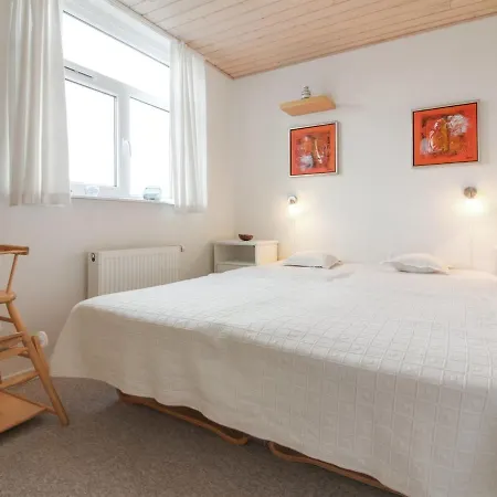 Apartment Hariett - 900m From The Sea In Nw Jutland By Interhome *